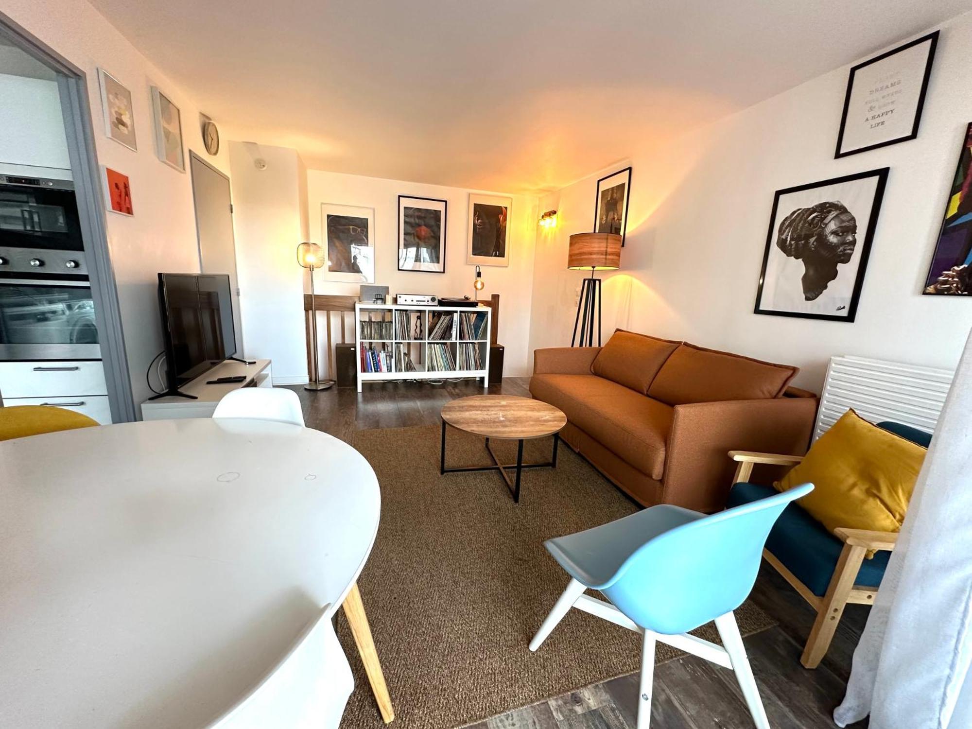 Cosy Duplex Avec Parking A Paris 19 By Immo Kit Bnb Ngoại thất bức ảnh