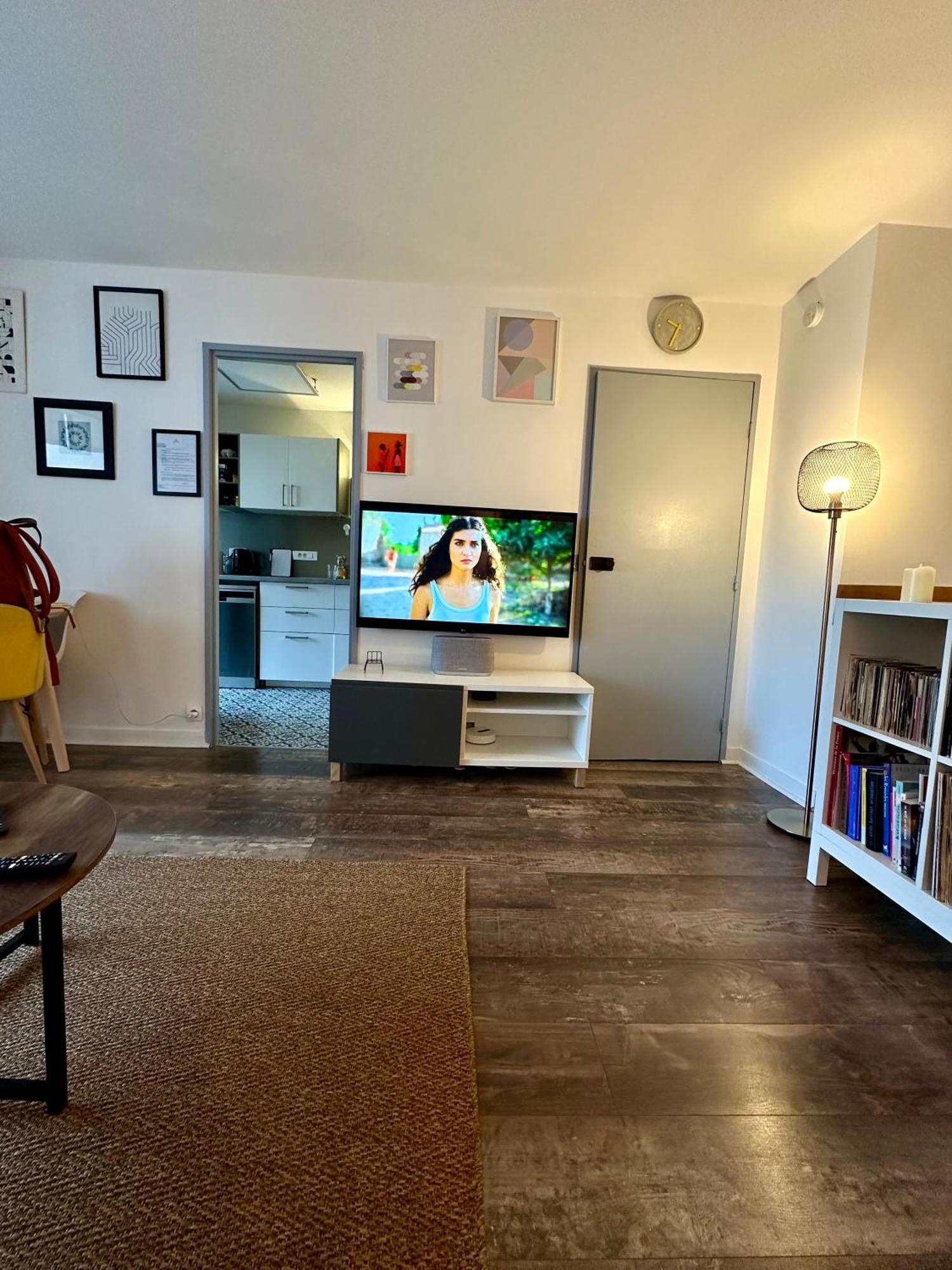 Cosy Duplex Avec Parking A Paris 19 By Immo Kit Bnb Ngoại thất bức ảnh